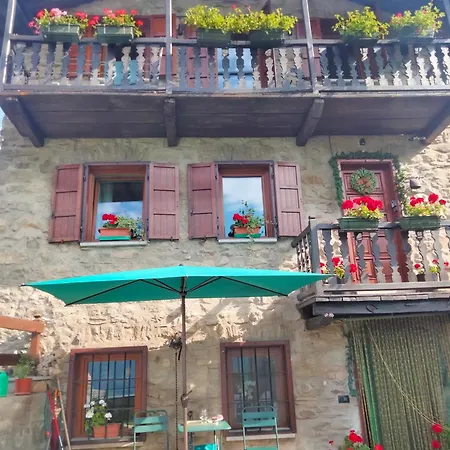 Grand Rive Bed & Breakfast 3*