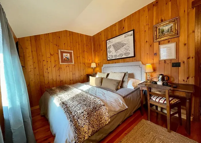 Grand Rive Nocleg ze śniadaniem 3*